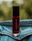 The Analyst - Clean Nail Polish