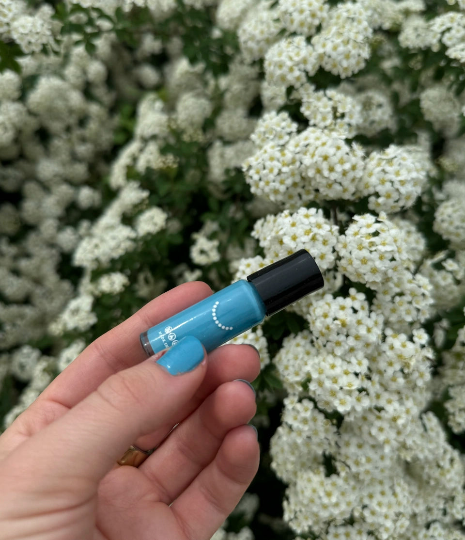 Waves - Clean Nail Polish